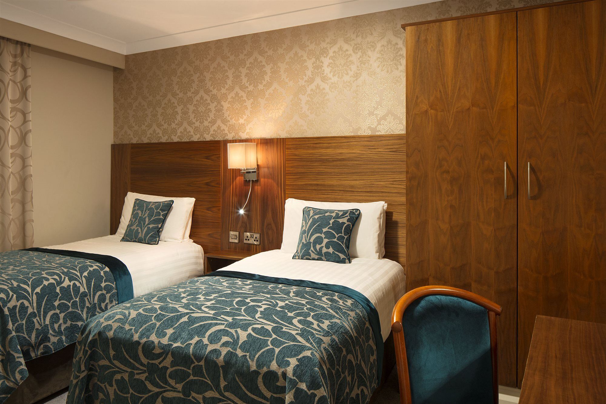 The Royal Hotel & Leisure Centre Bray Ngoại thất bức ảnh